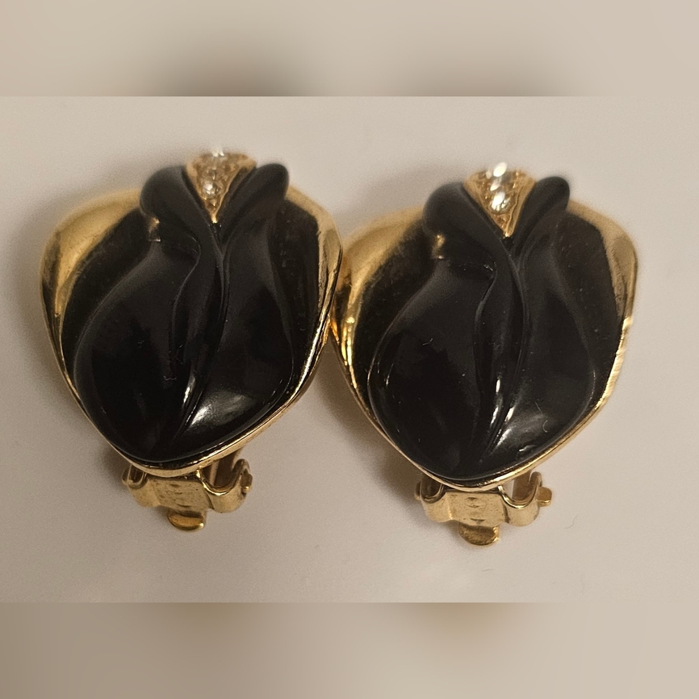 KJL for Avon Calla Lily Stud Earrings